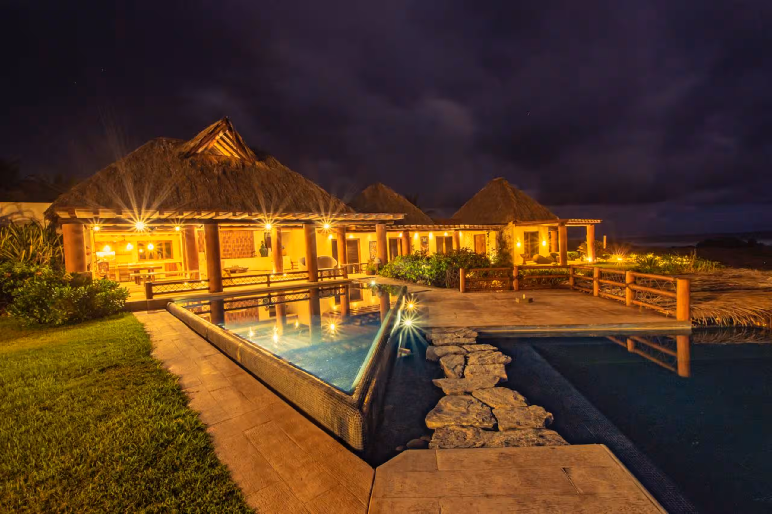 LUXURY BEACH HOME photo 3