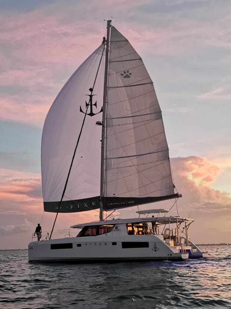 CATAMARAN LAGOON 45´ photo 2
