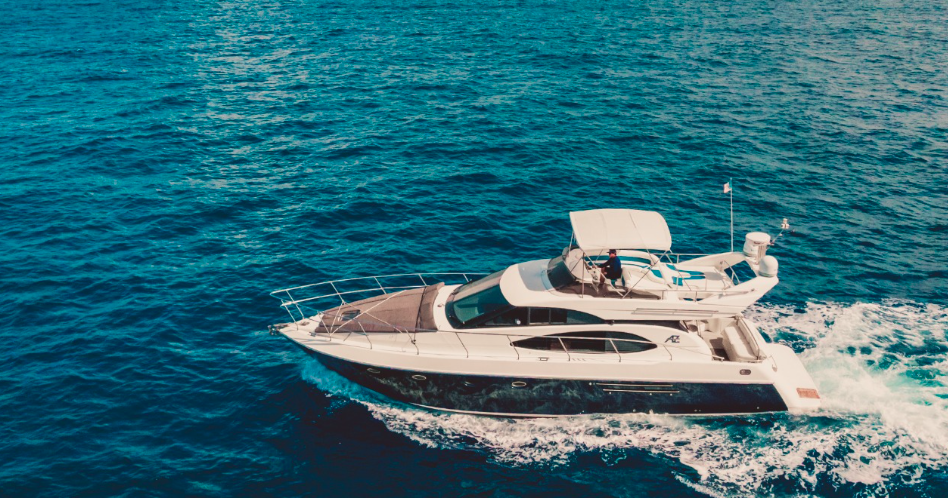 AZIMUT 50´ photo 2