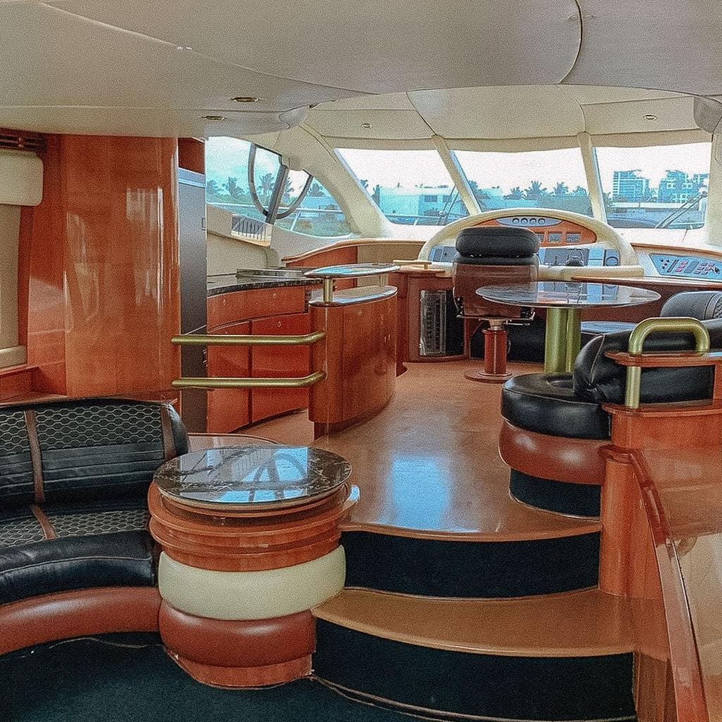 AZIMUT 55´ photo 4