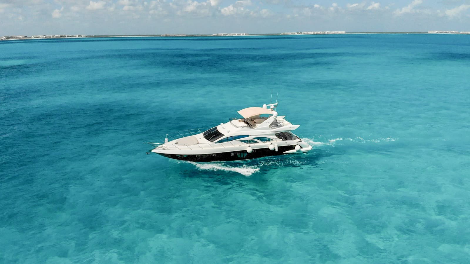 AZIMUT 62´ photo 2
