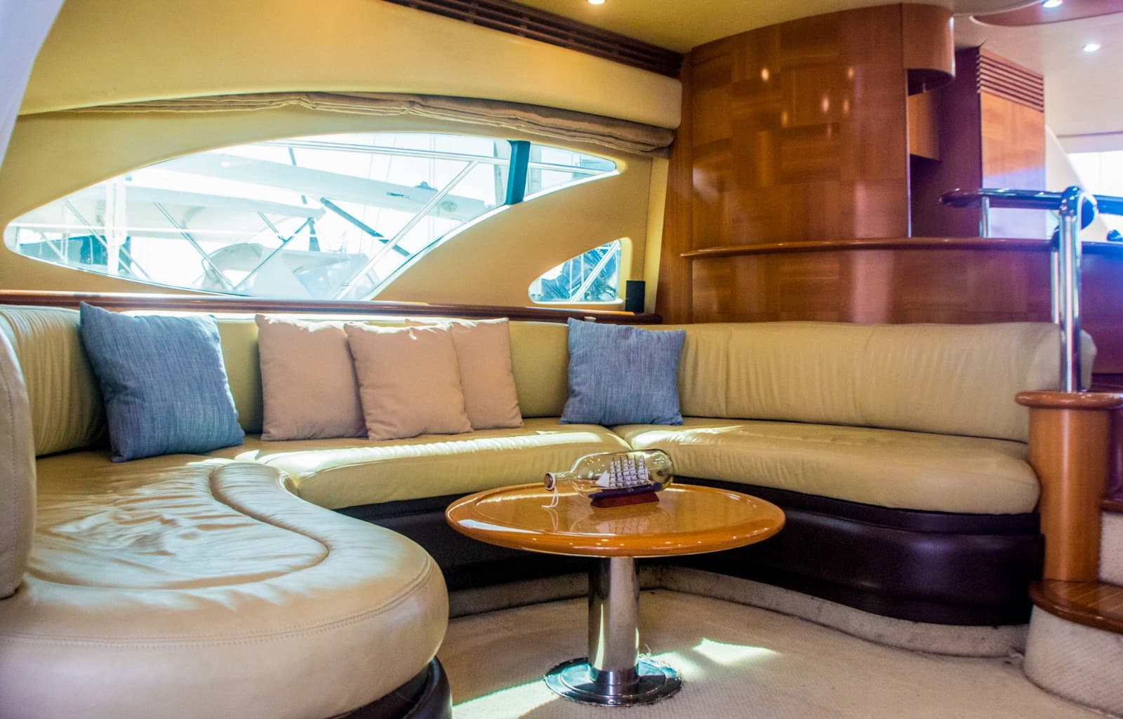 AZIMUT 62´ photo 5