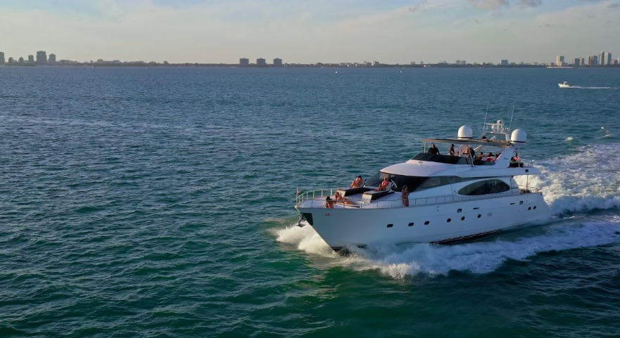 AZIMUT FLY 85´ photo 2