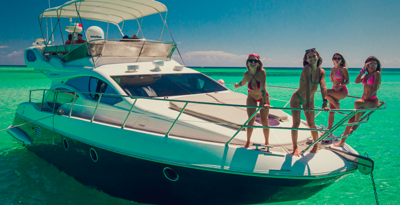 AZIMUT YACHT 43´ photo 2