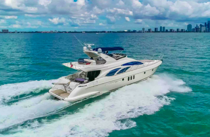 AZIMUT 62´ photo 2