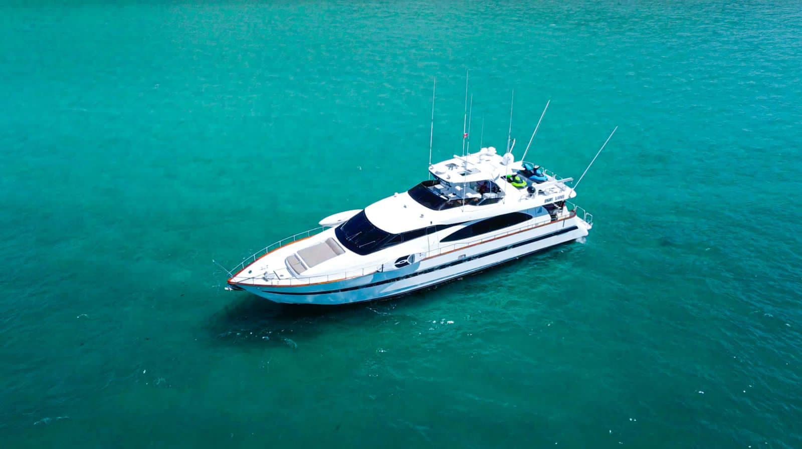 AZIMUT 80´ photo 2