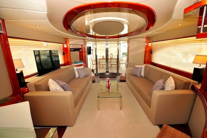 AZIMUT 85´ photo 5