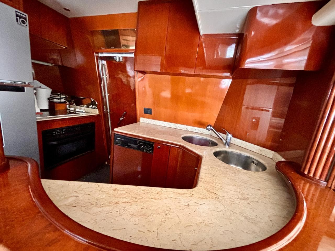AZIMUT 70´ photo 3