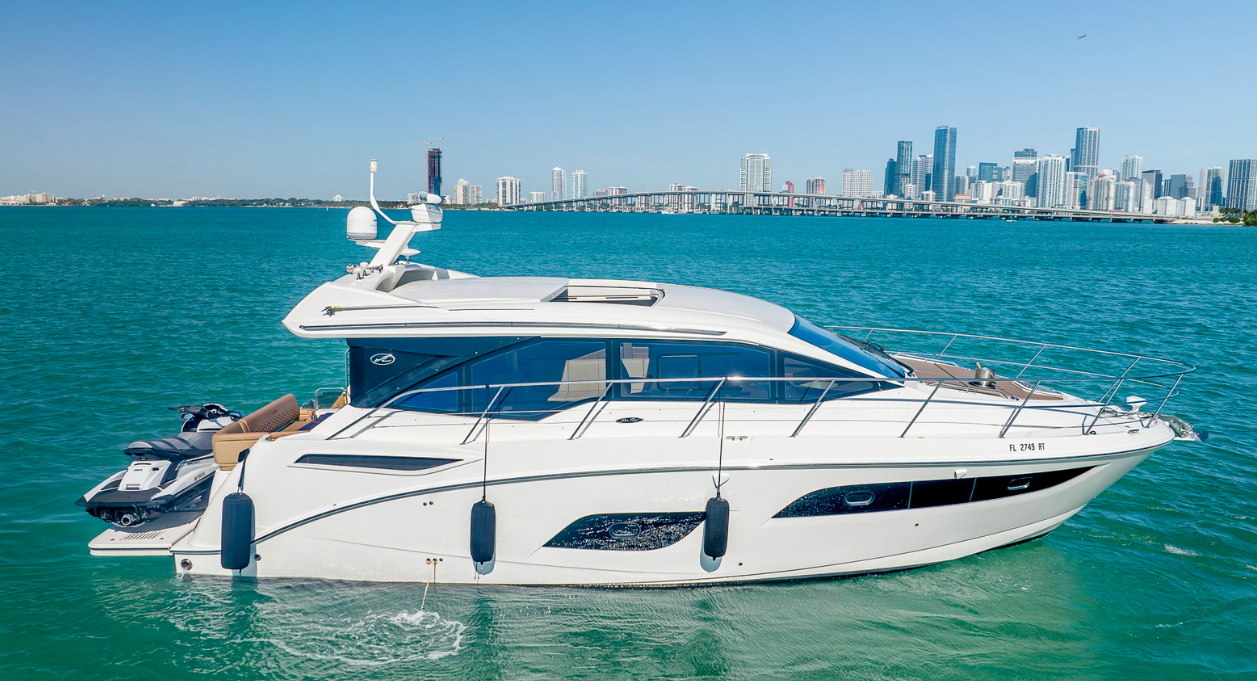 SEA RAY 46´ photo 2