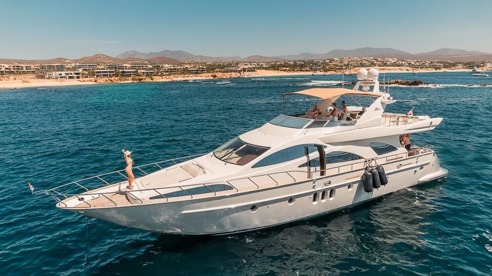 AZIMUT 80´