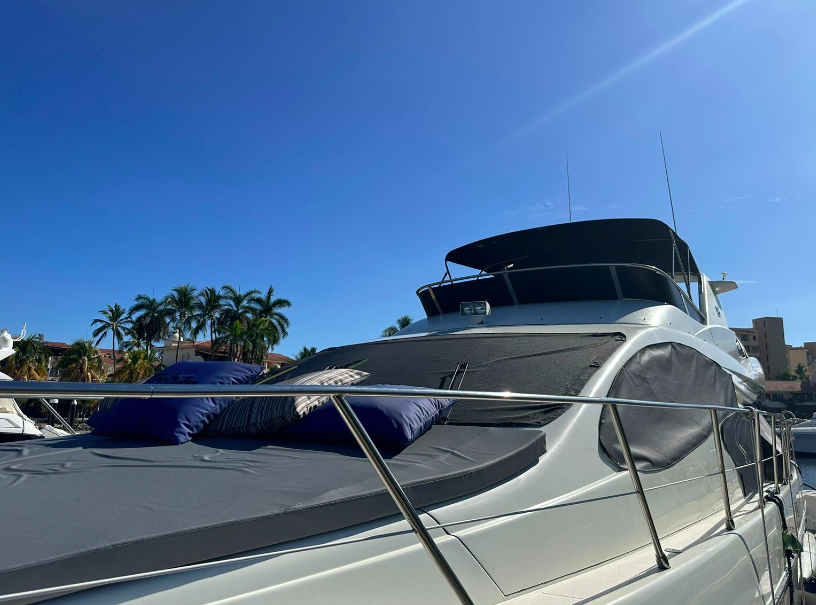AZIMUT 55´ photo 4