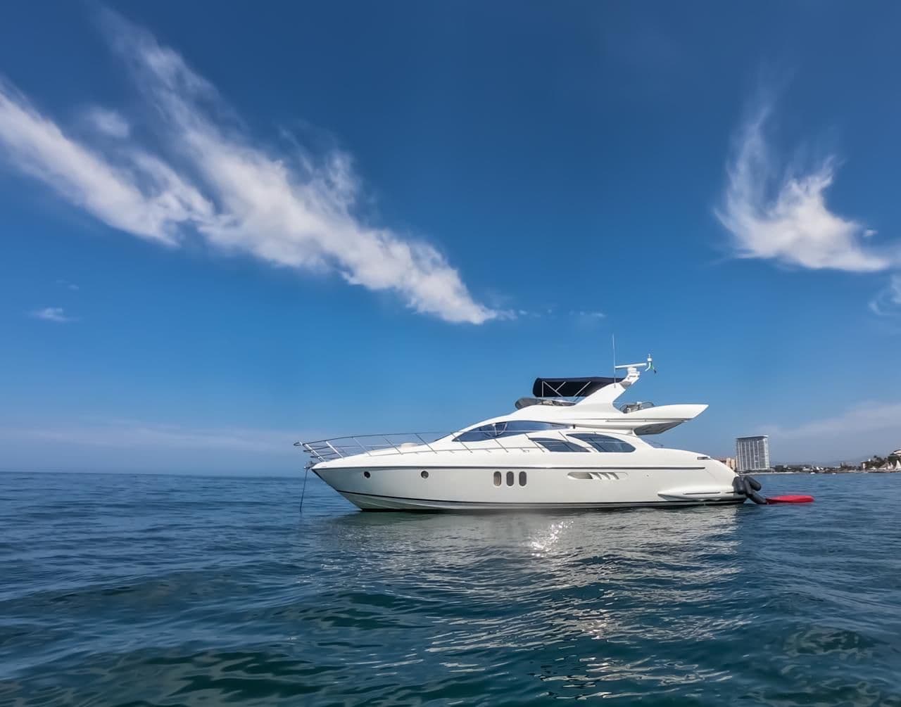 AZIMUT 58´ photo 3