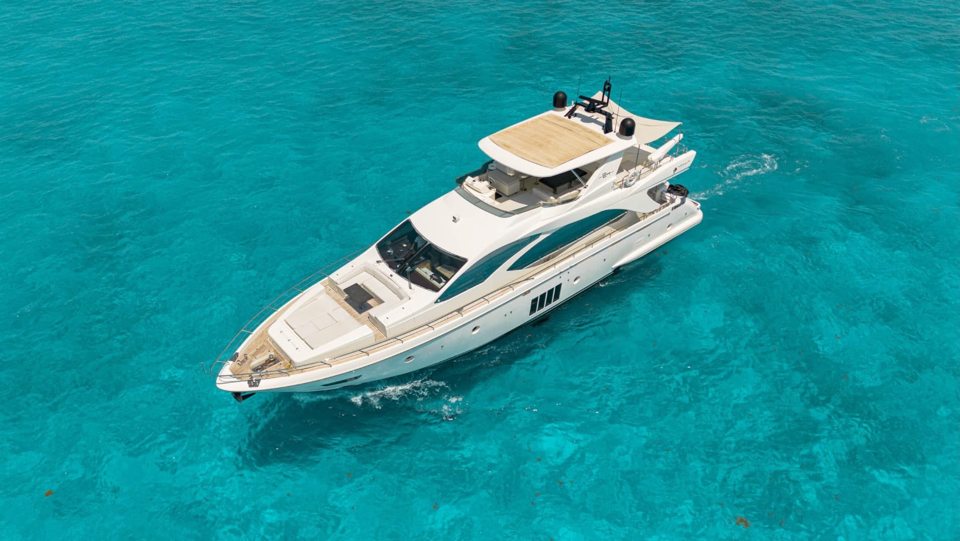 AZIMUT 84´