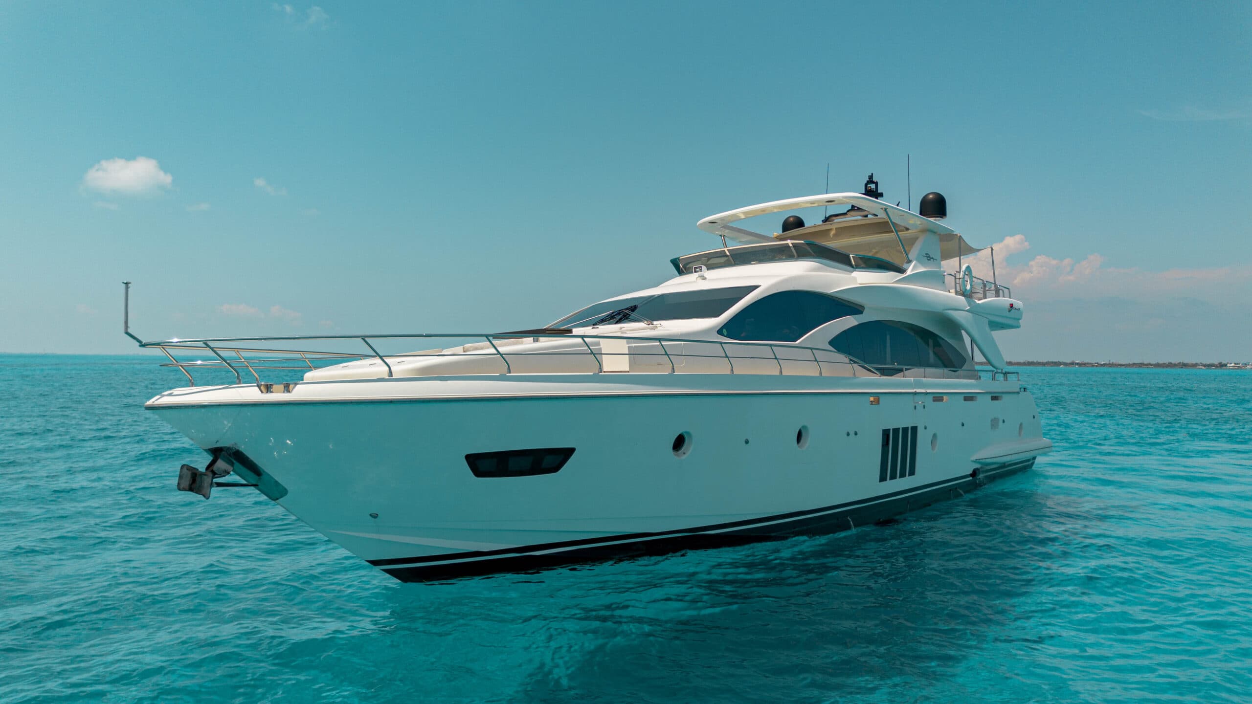 AZIMUT 84´ photo 3