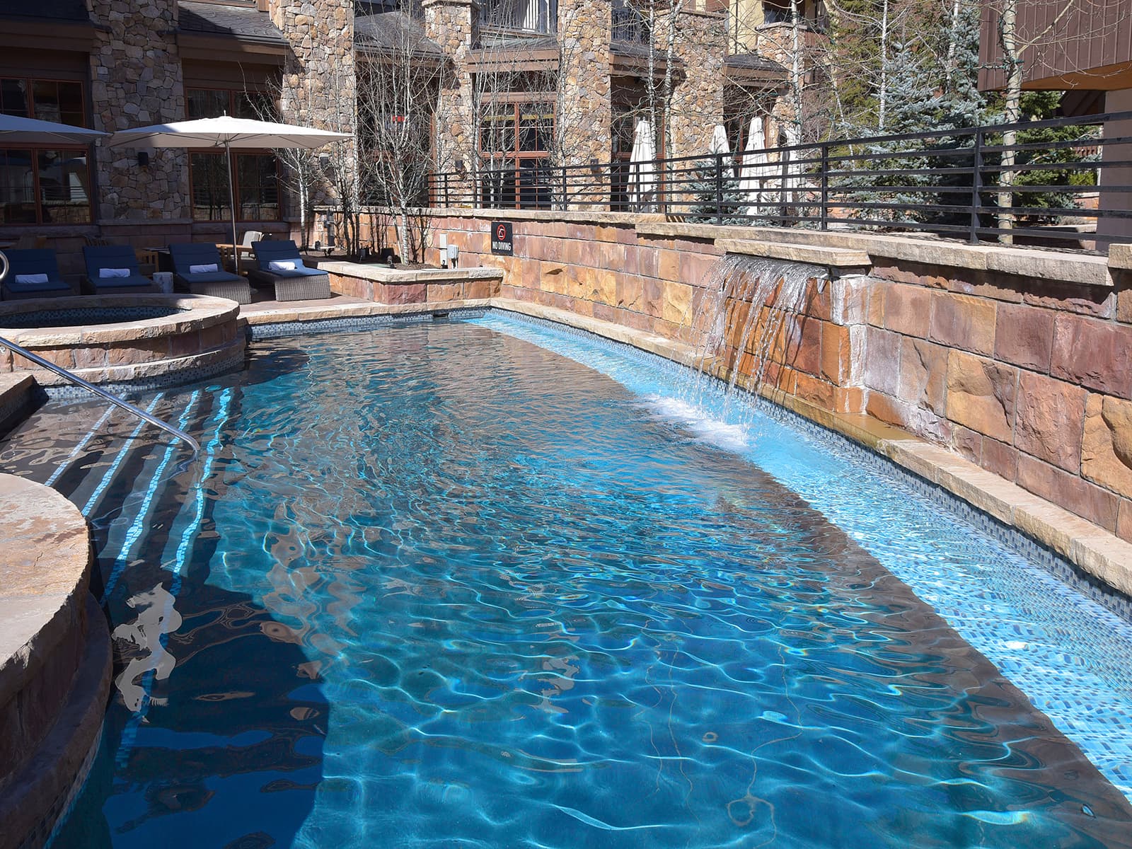 Vail Village Inn photo 2