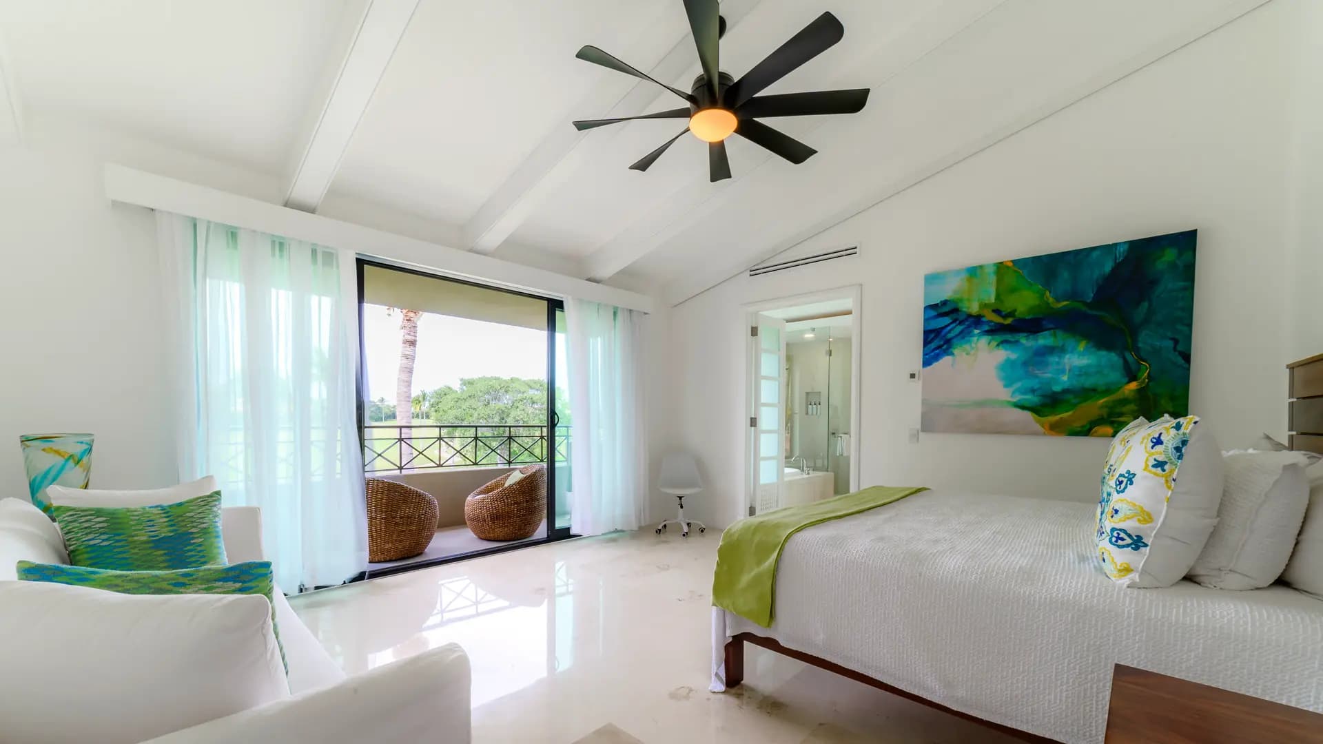 Penthouse Hacienda de Mita PH8 photo 2