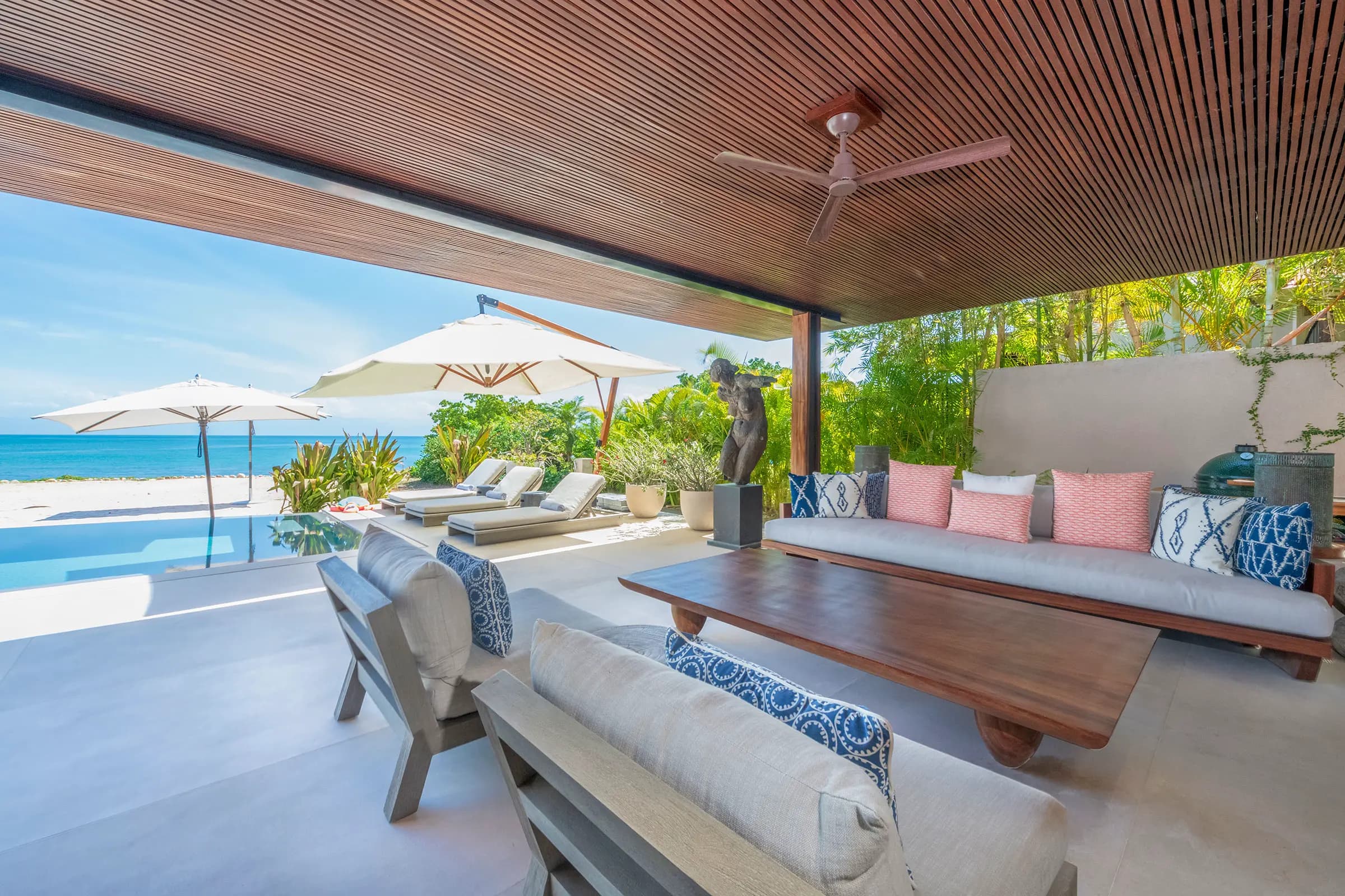 Villa Tres Olas photo 3