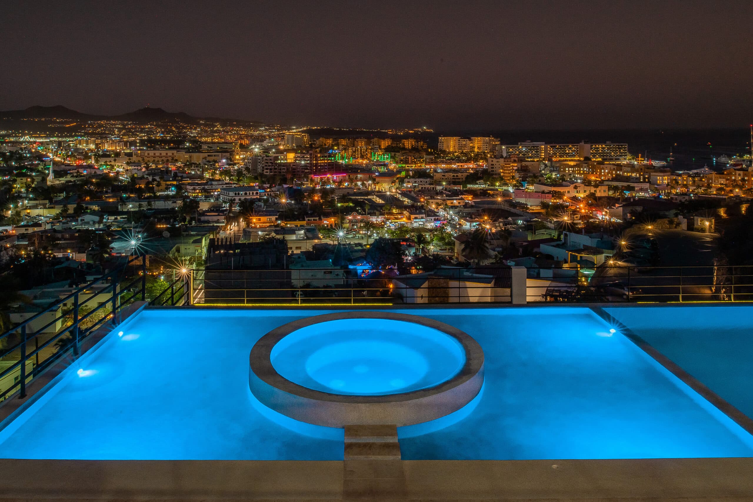 Montemar Luxury Hotel Residences at Pedregal Unit 503