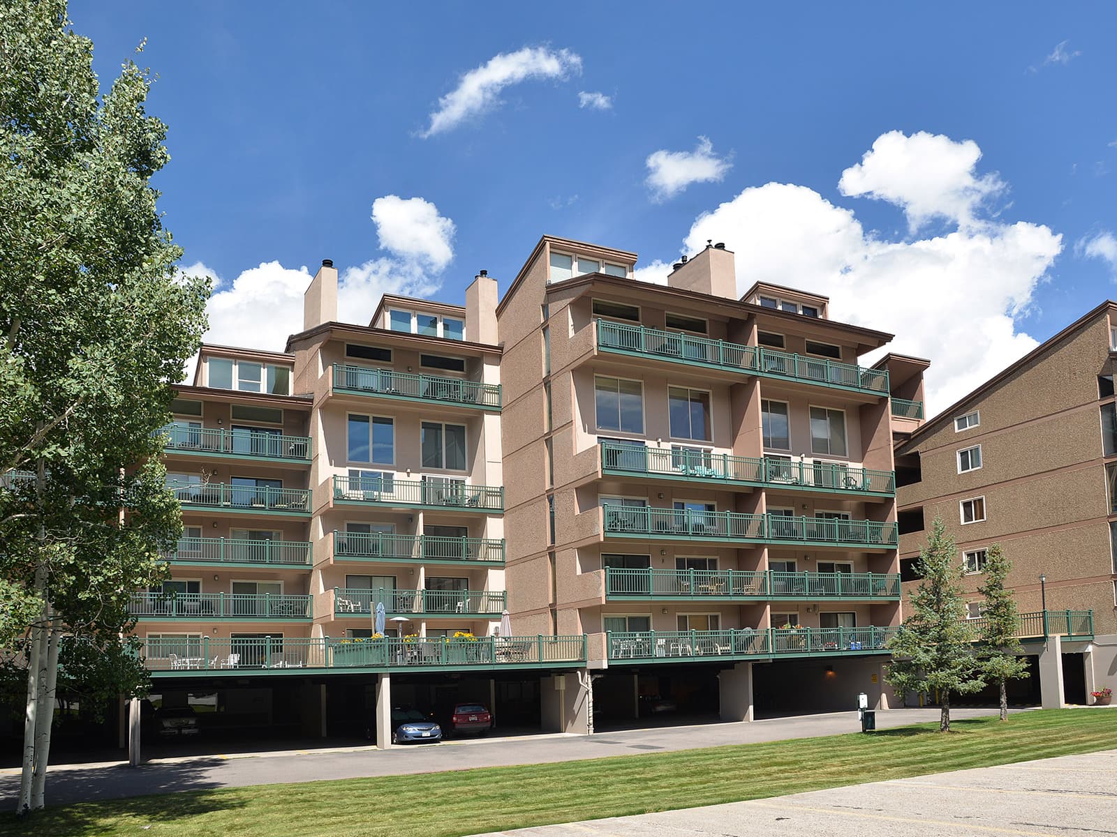 Vantage Point Condo 314 photo 3
