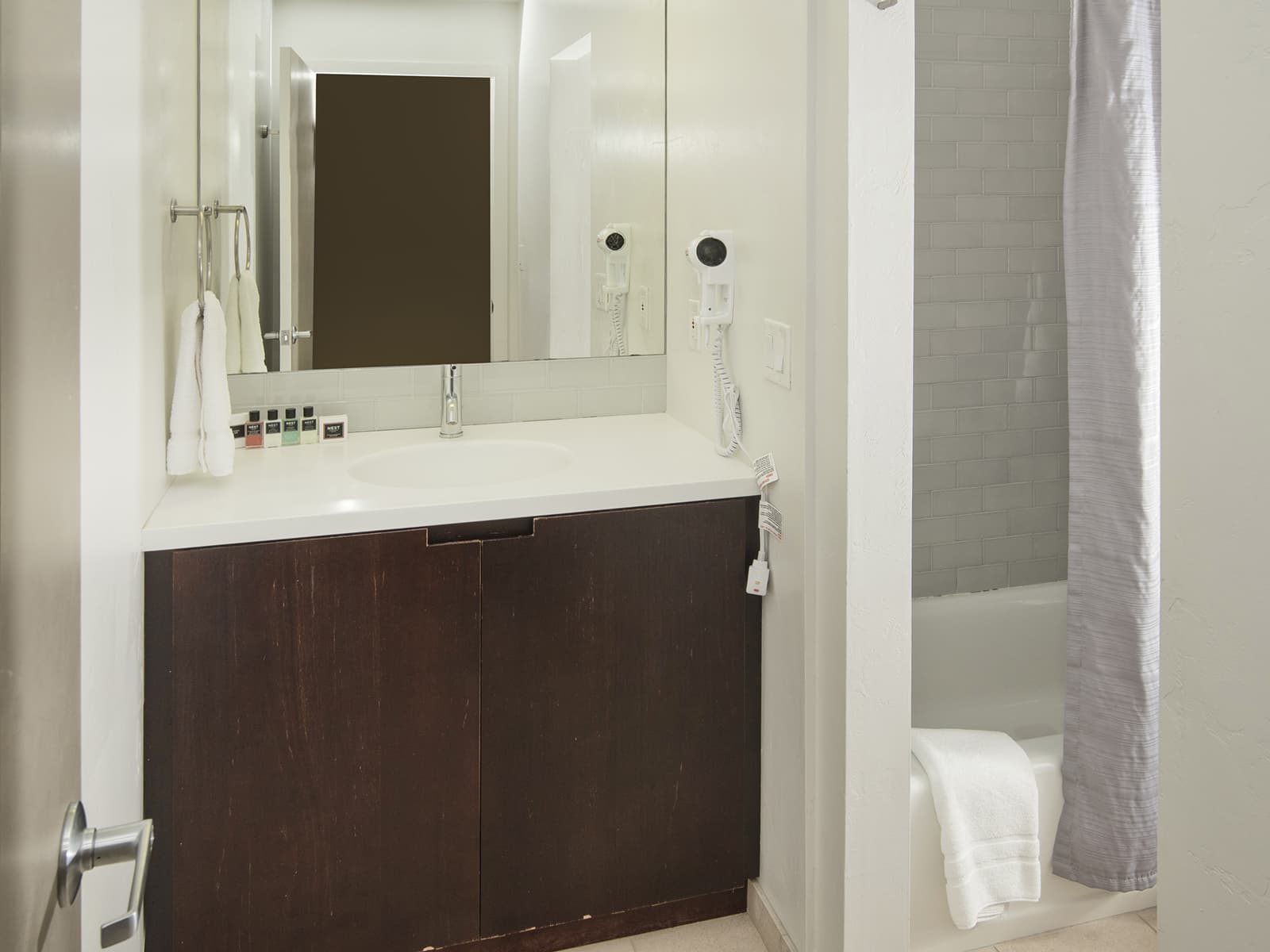 Vantage Point Condo 601 photo 5