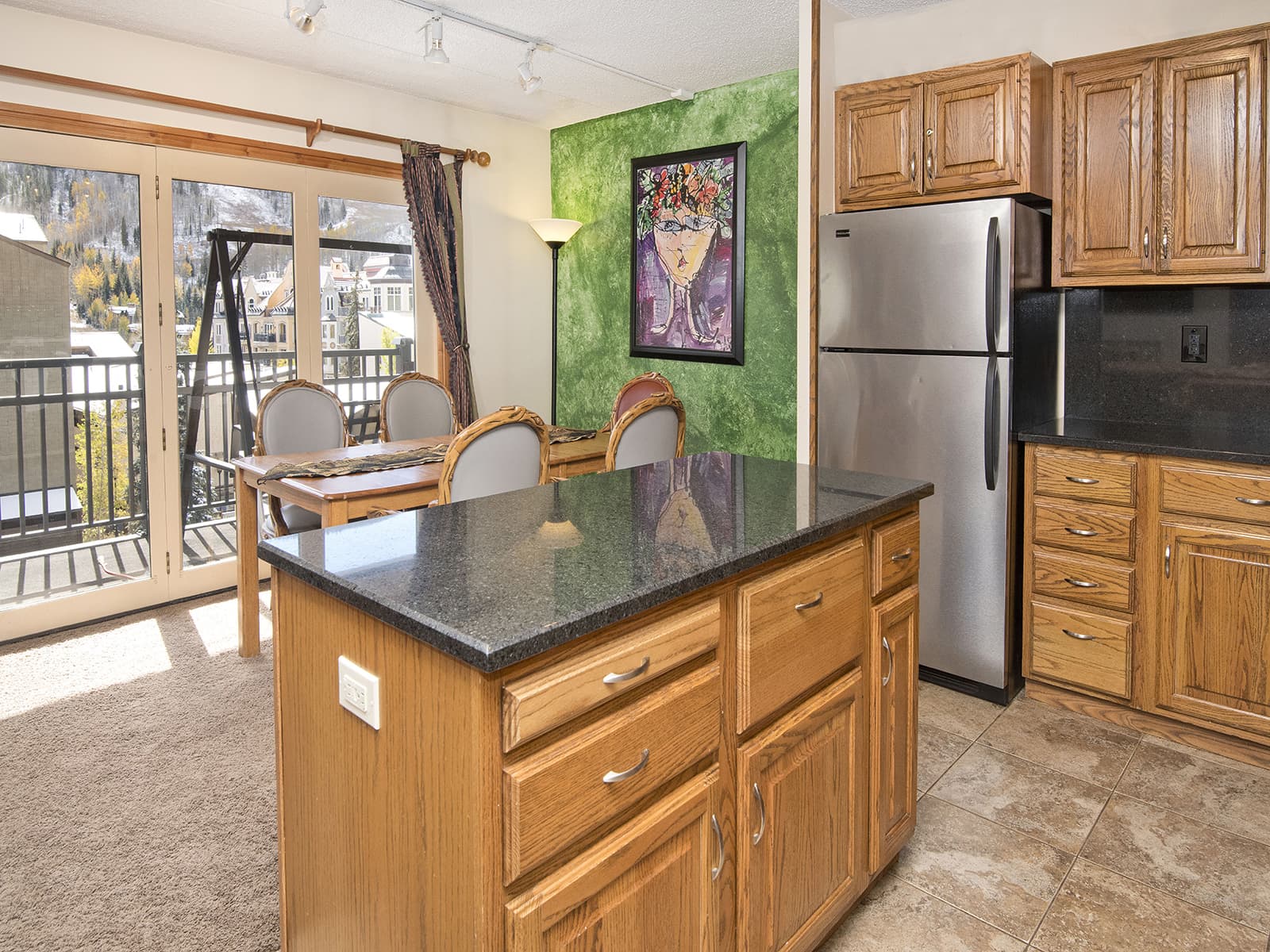 Vantage Point Condo 303 photo 3