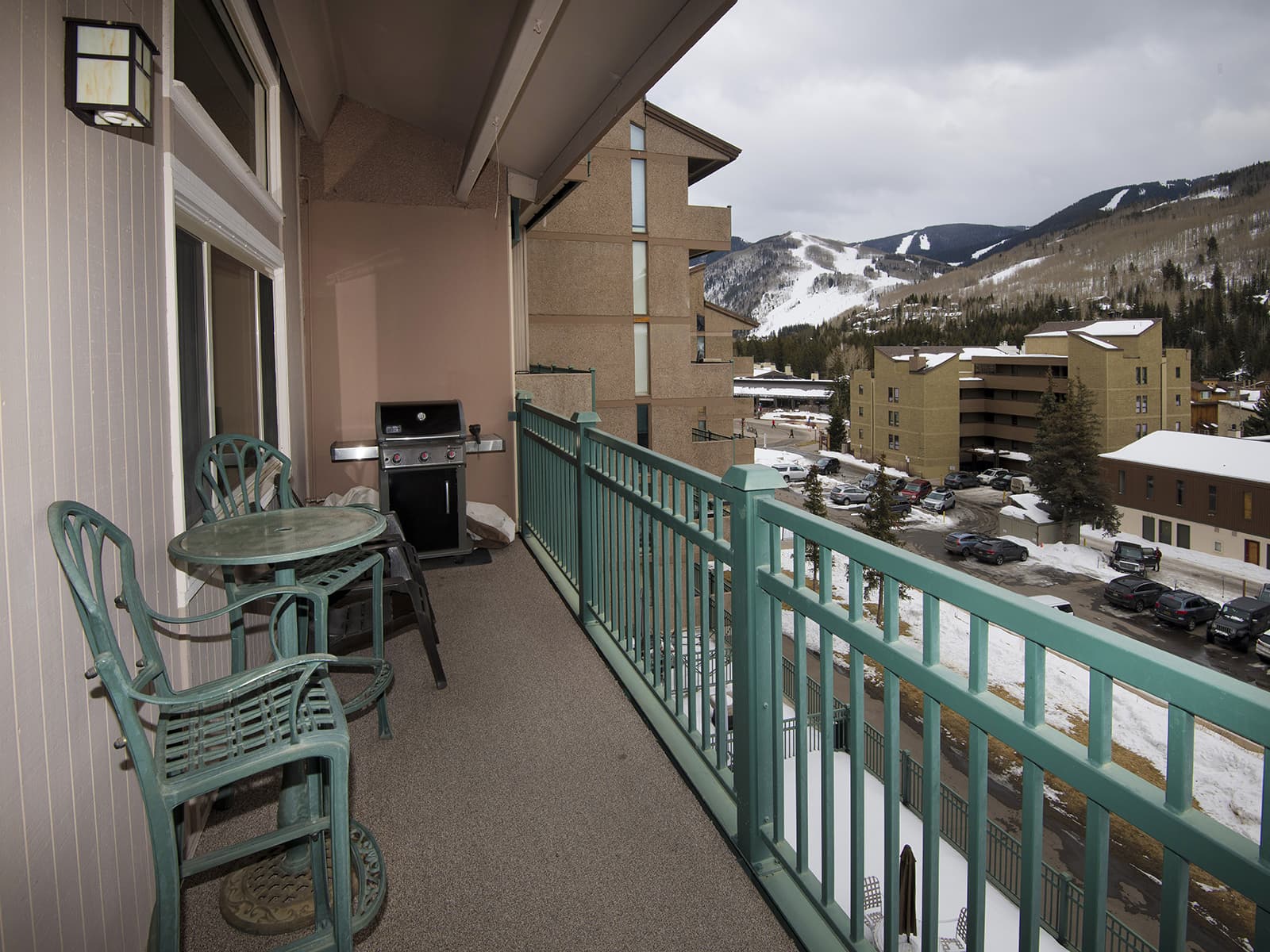 Vantage Point Condo 411 photo 4