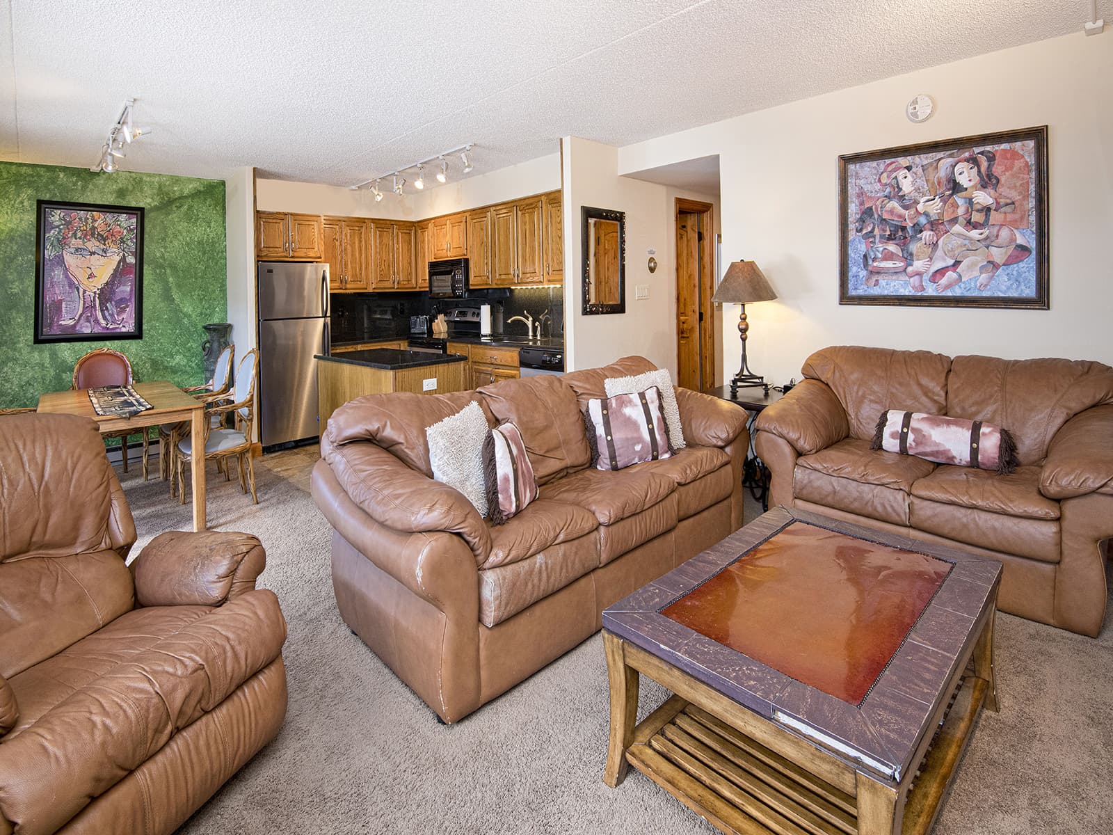 Vantage Point Condo 303 photo 5
