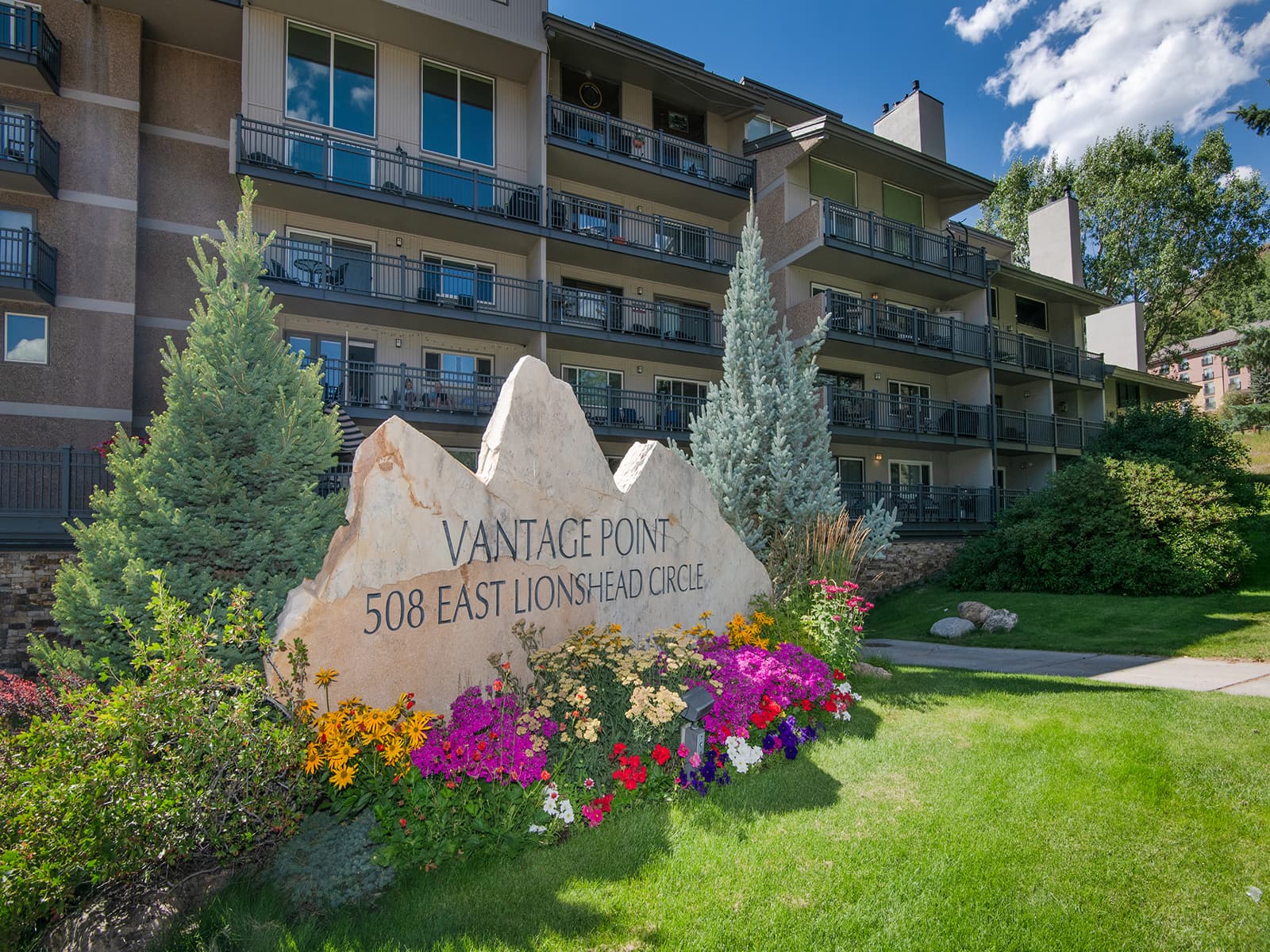 Vantage Point Condo 314 photo 5