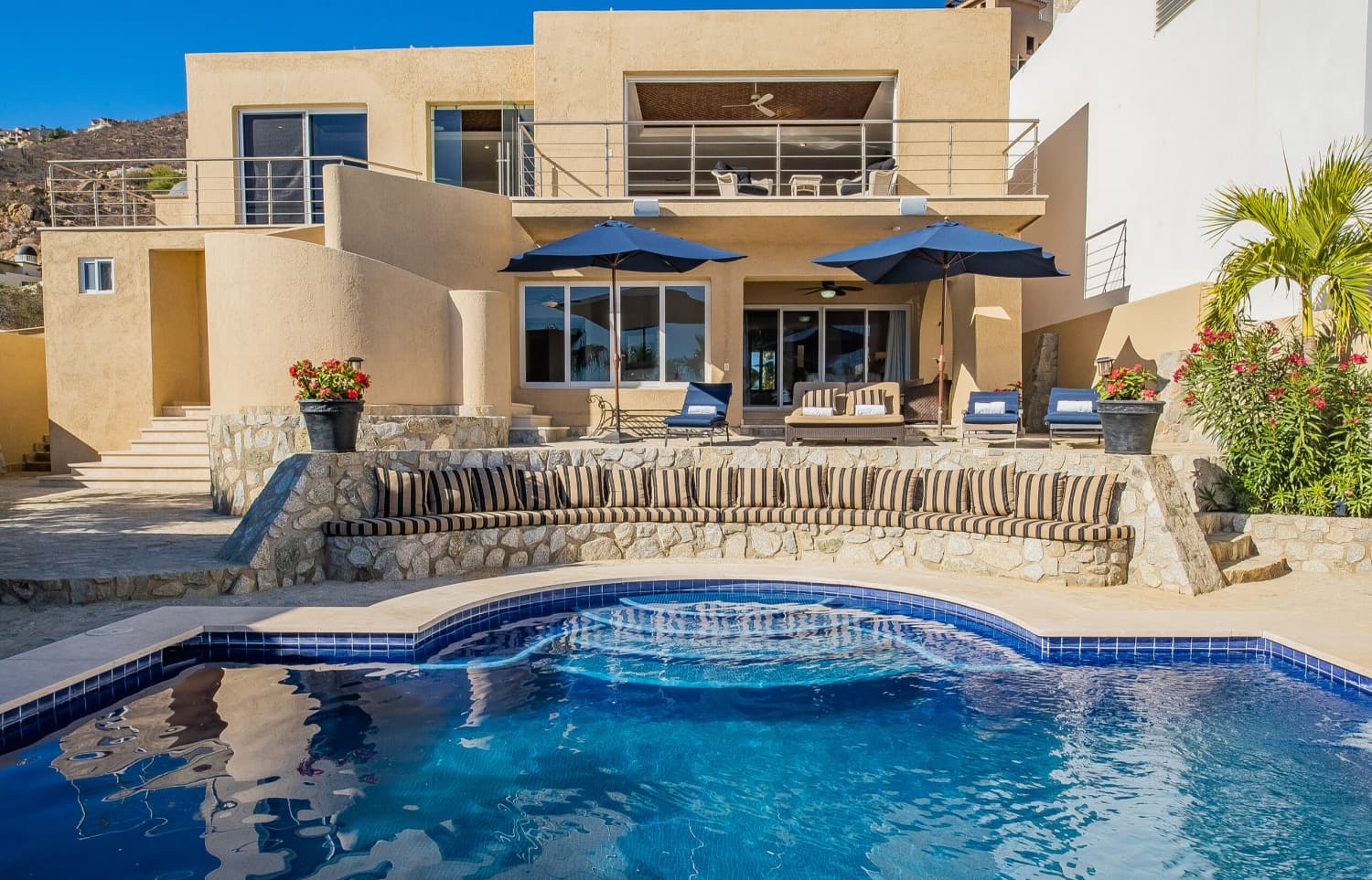 CASA ANGEL