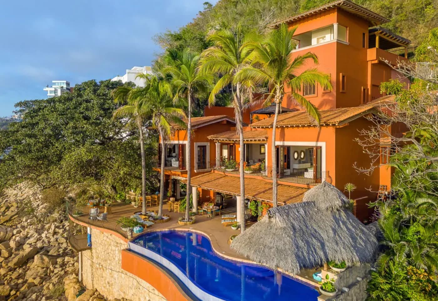 CASA CONTENTA