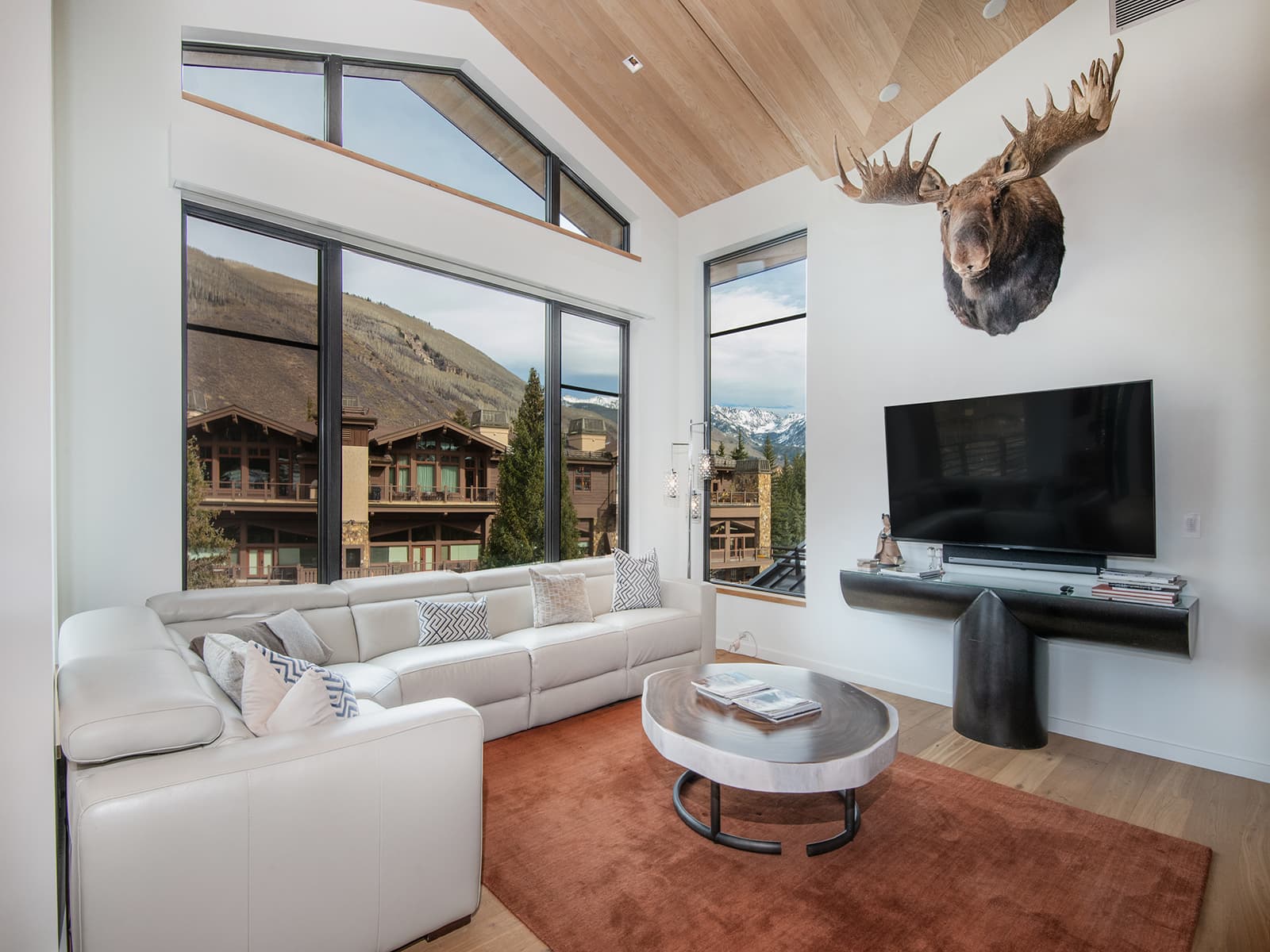 Golden Peak Penthouse
