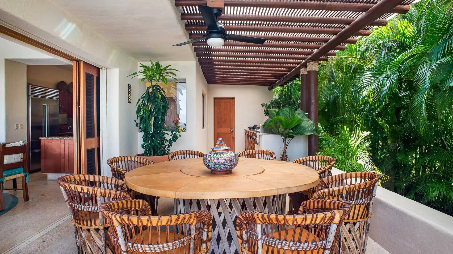 Luxury Four Season Villa photo 2
