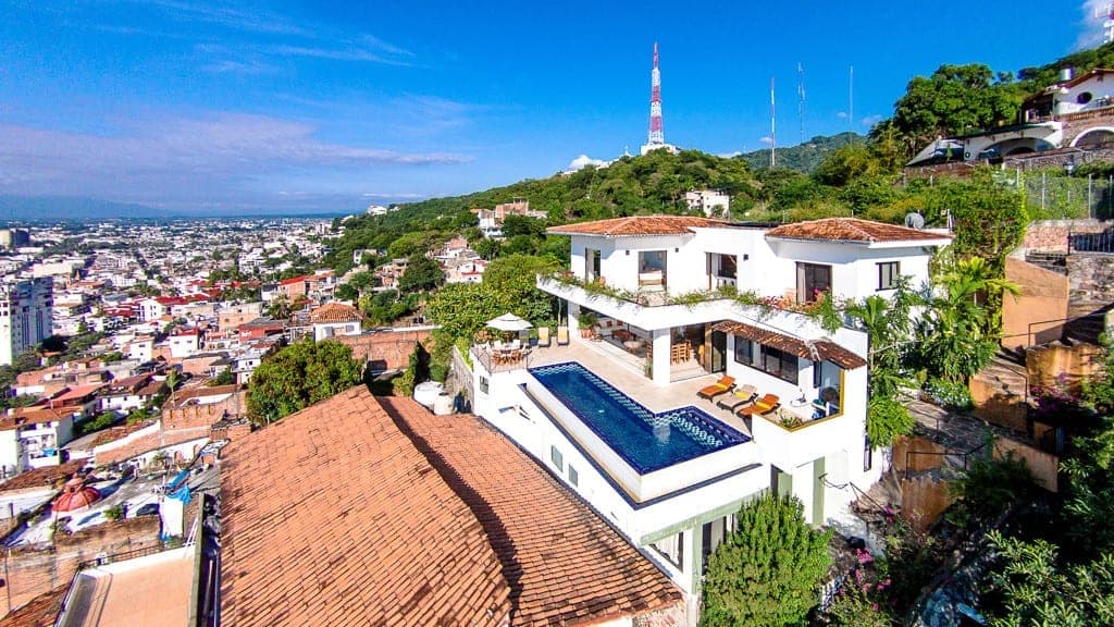 CASA PUNTA DEL CIELO