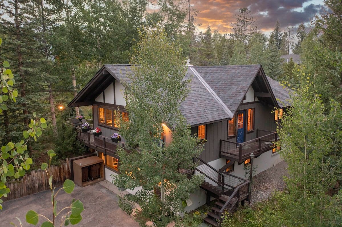 ROYAL TIGER CHALET