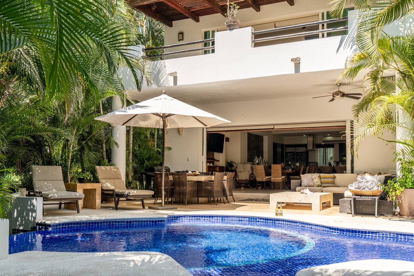 VALLARTA GARDENS