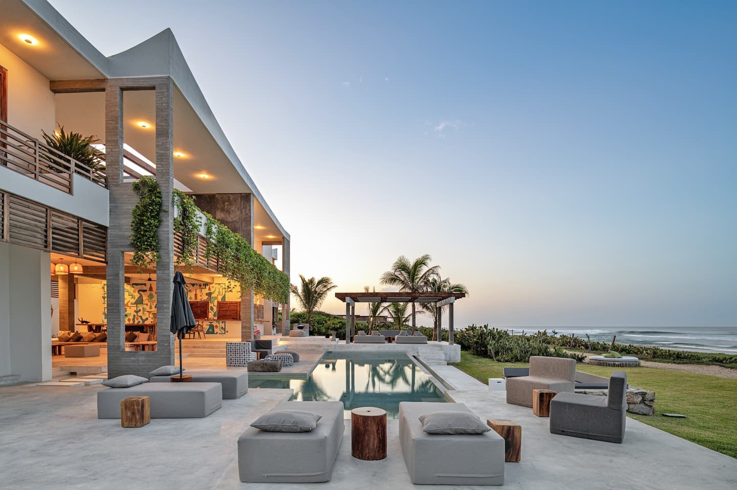 NIKU HOUSE photo 2