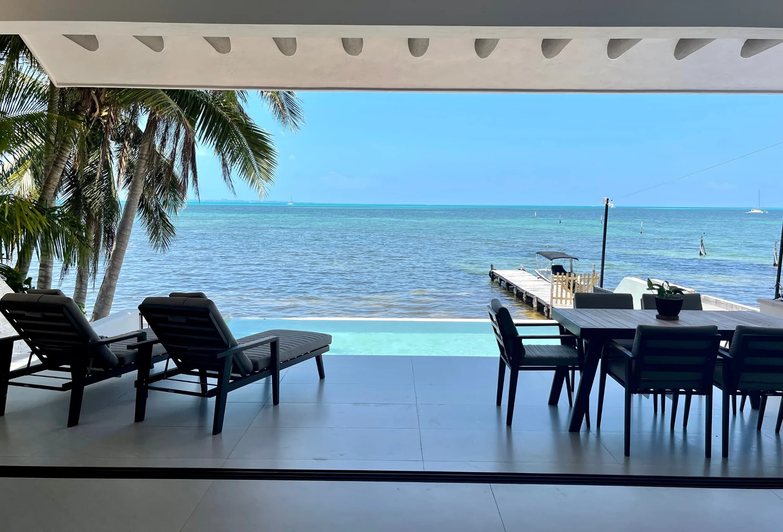 CASA F photo 2
