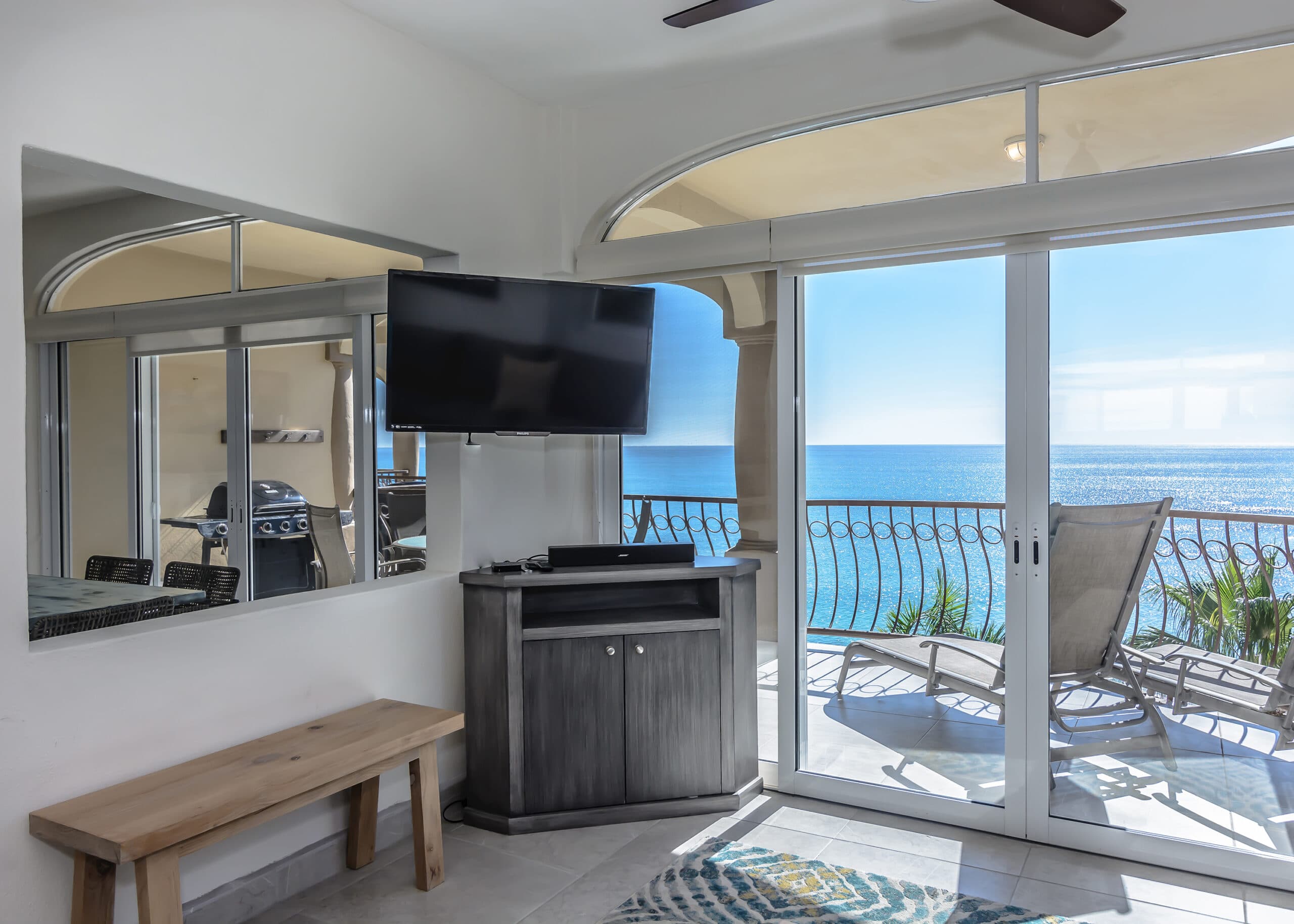 Las Olas Penthouse A501 photo 3