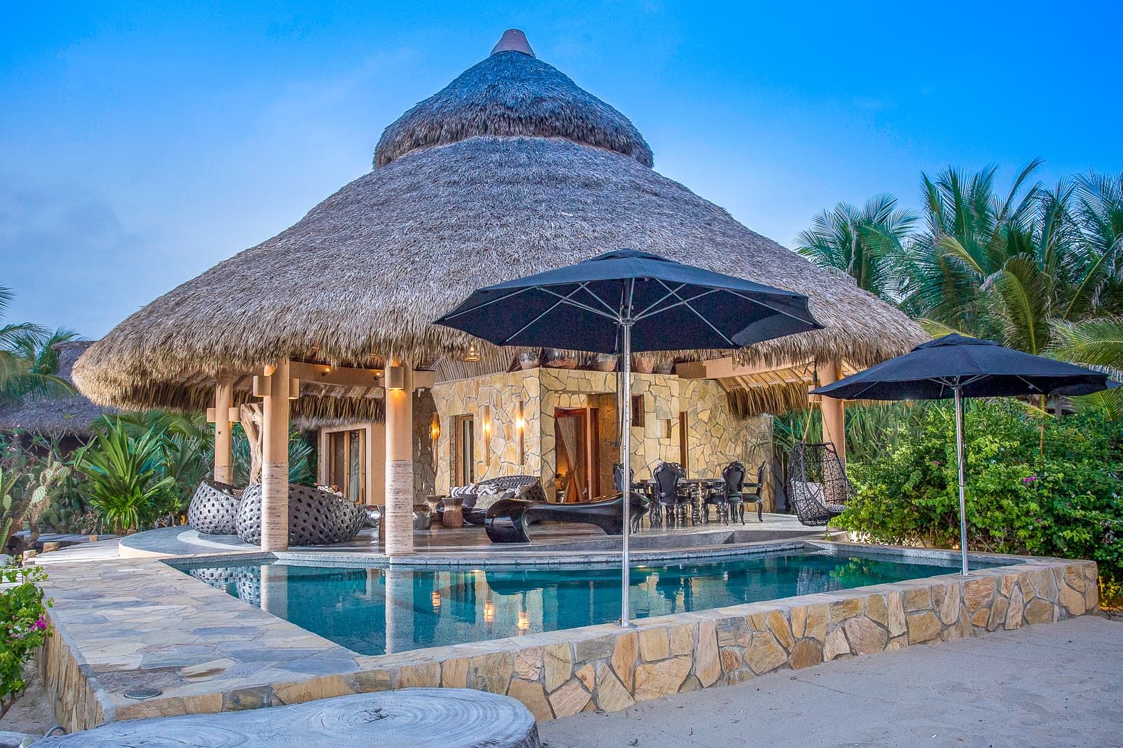 CASA DE LOS AMIGOS
