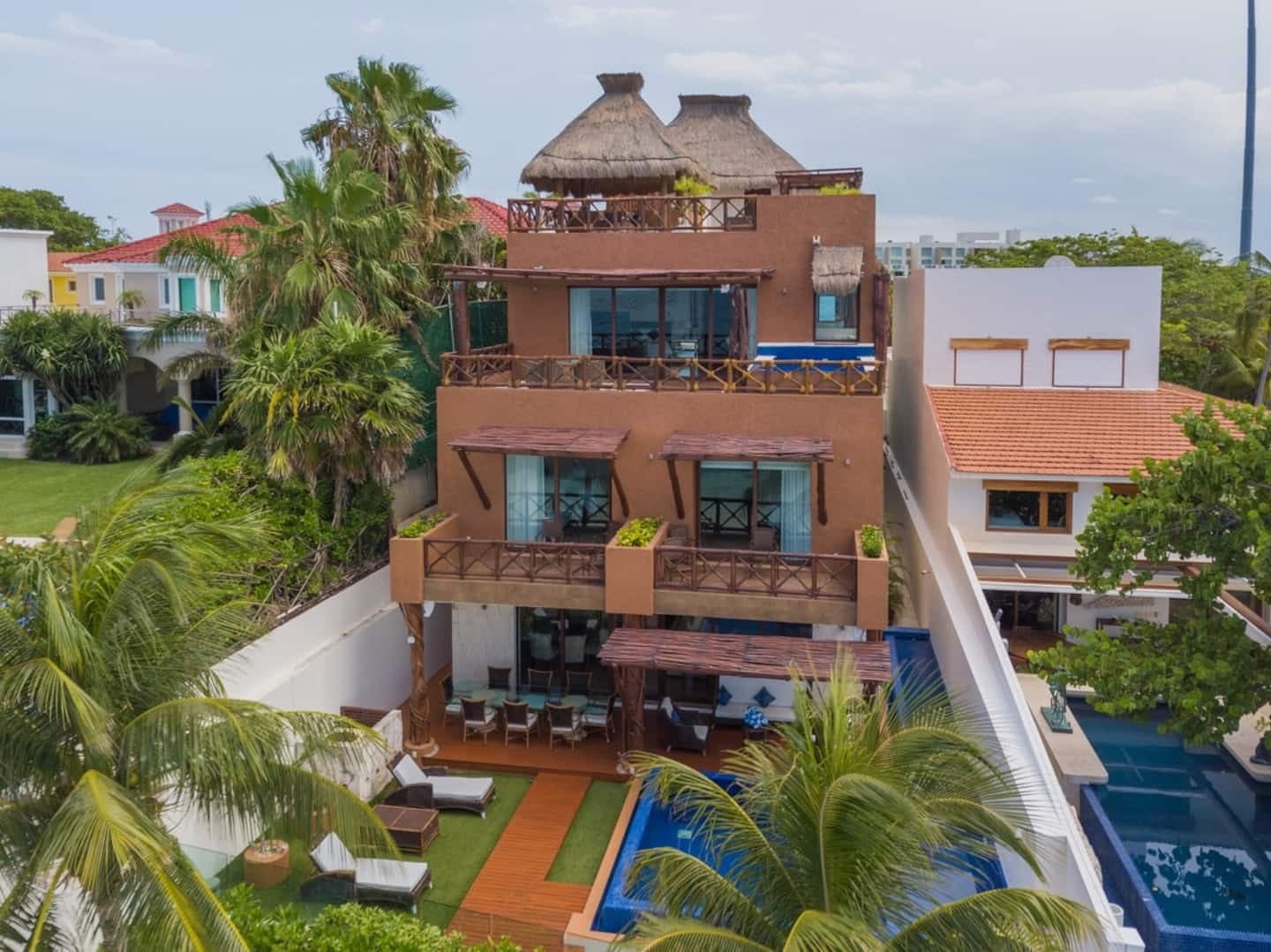 VILLA LANGOSTA
