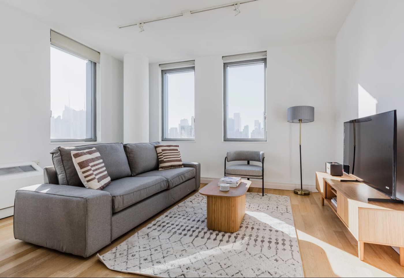 FORTE SELECT AT MERCEDES HOUSE, 554 WEST 54TH ST