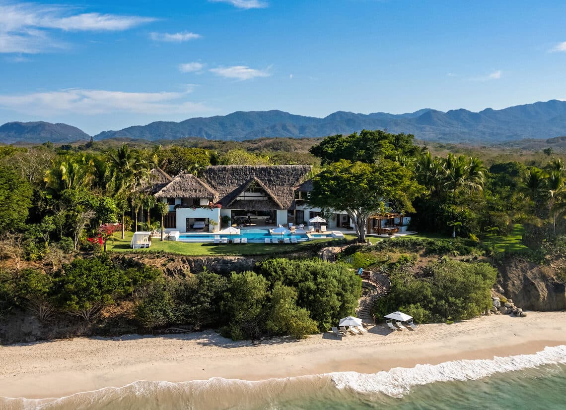 CASA FAMILIA
