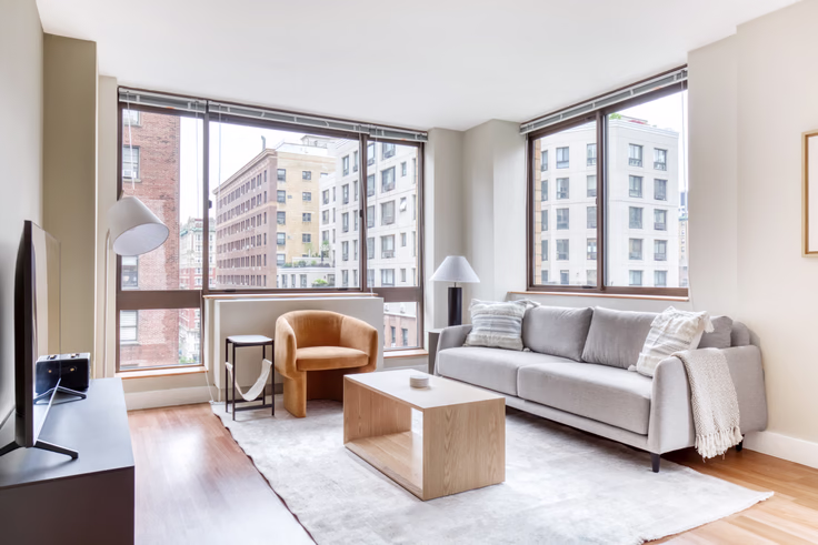 THE SAGAMORE, 189 W 89TH ST photo 2