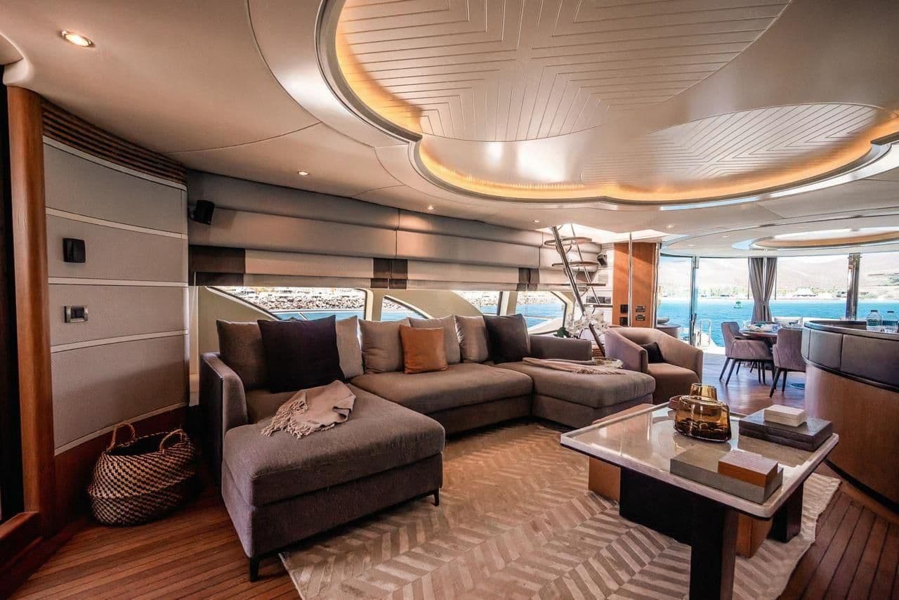 AZIMUT 98' photo 2