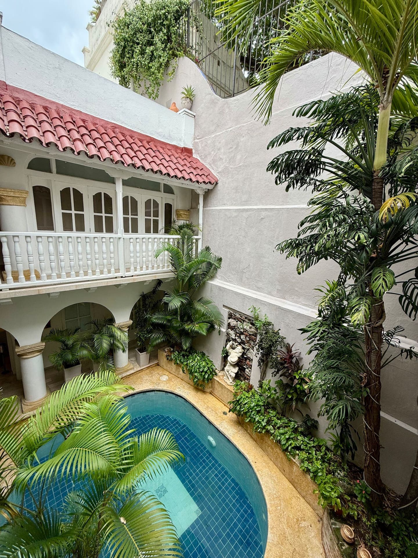 CASA GIL ART BOUTIQUE photo 4