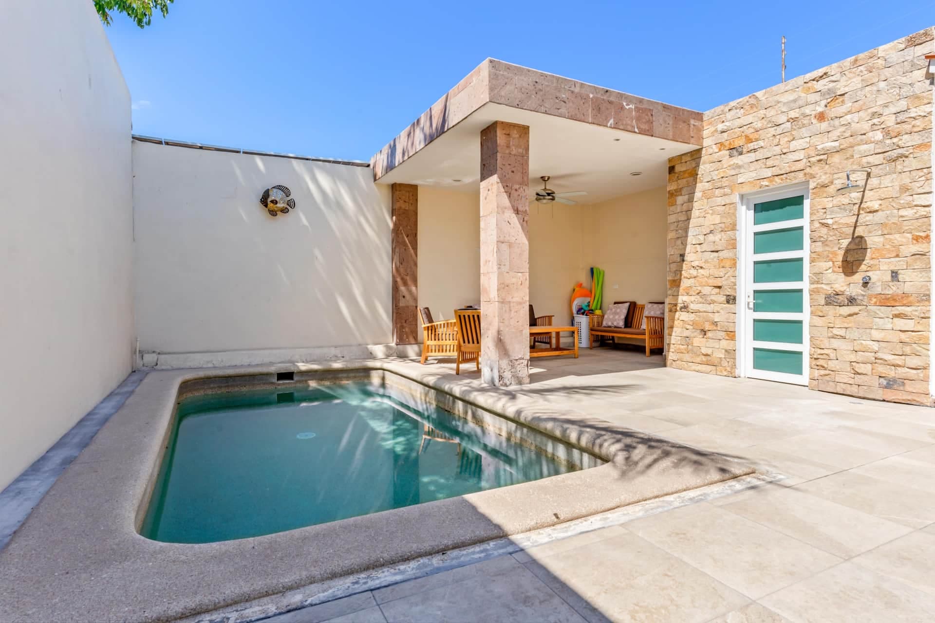 CASA ESPINOZA FAMILY GETAWAY PRIVATE POOL DOWNTOWN LA PAZ