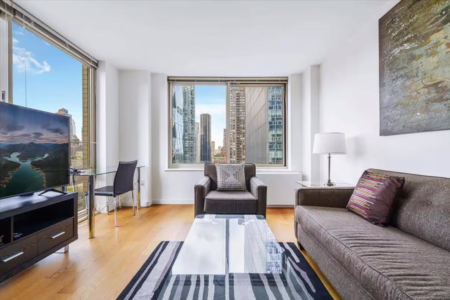 WEST 57TH STREET photo 3
