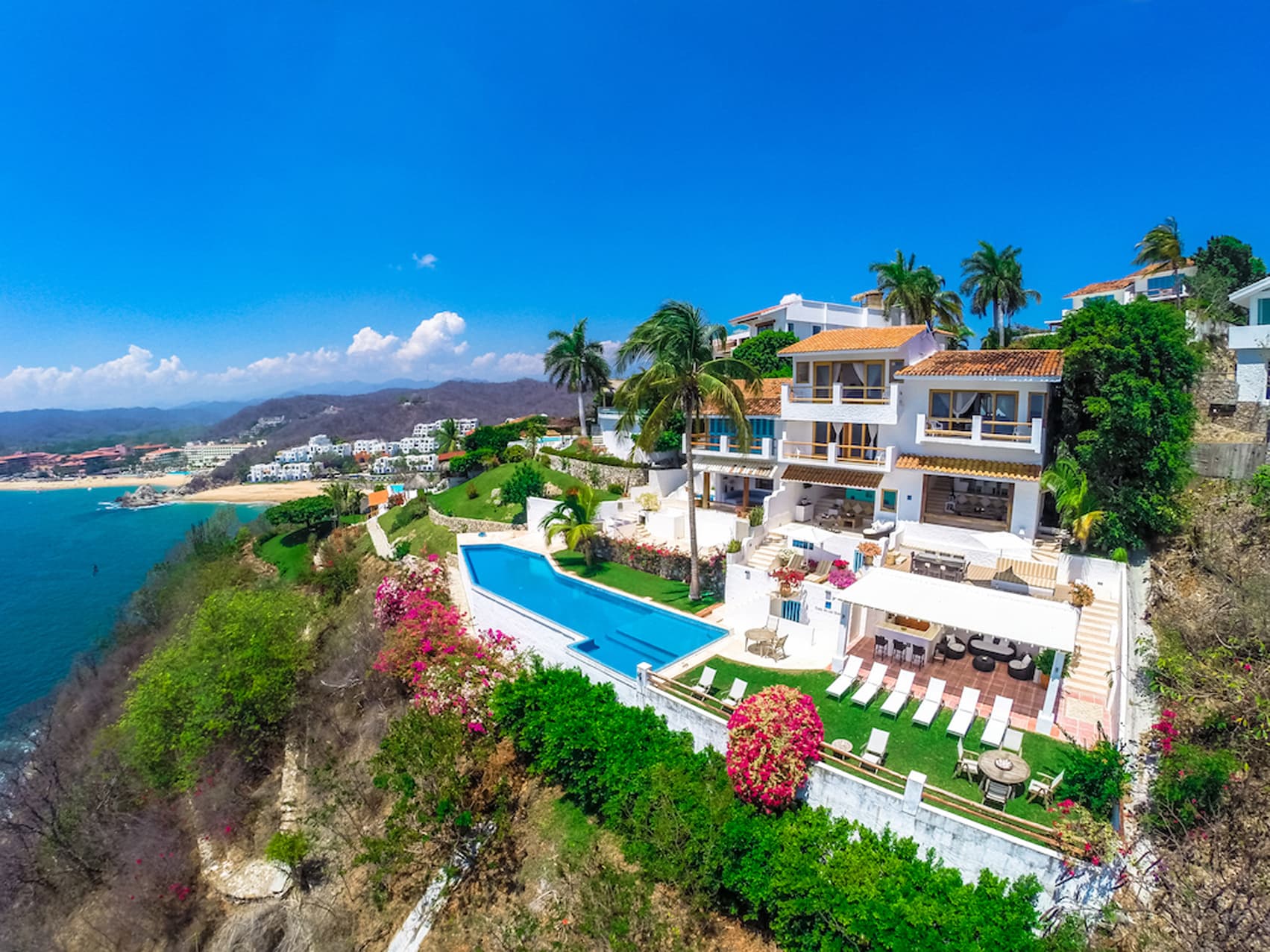 CASA DE LAS OLAS