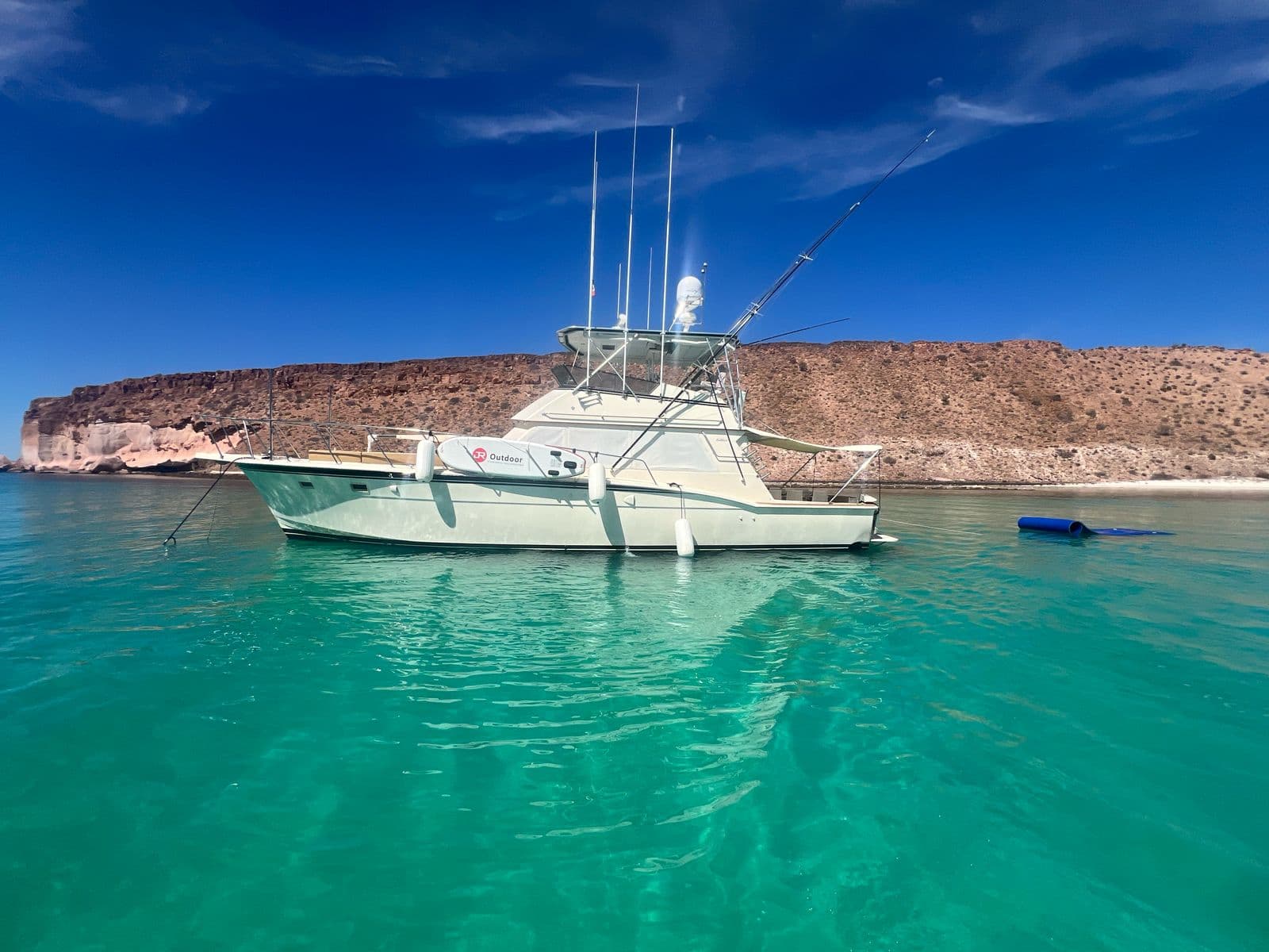 HATTERAS 52’