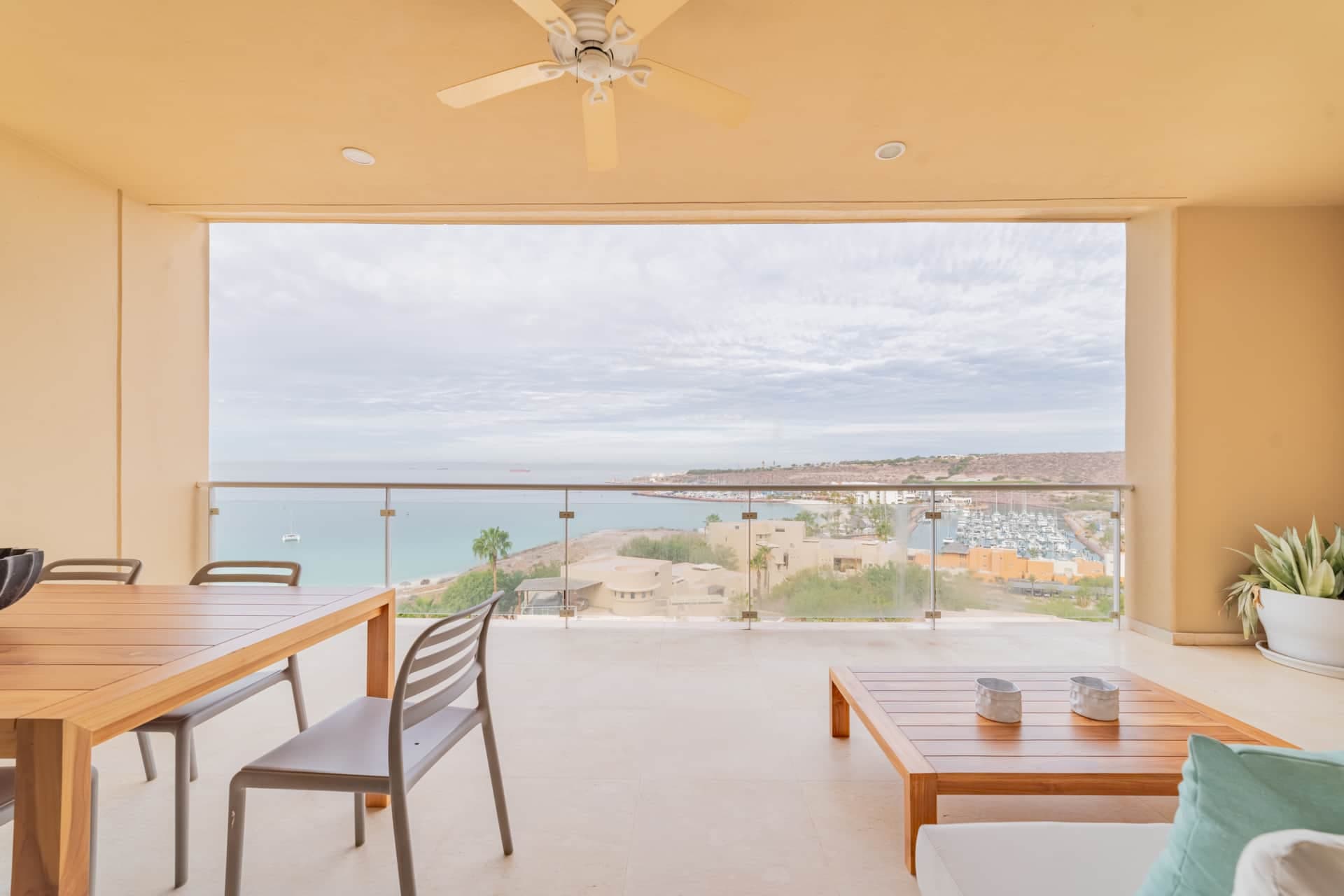 LUXURIOUS OCEANVIEW CONDO VISTAMAR AT PUERTA CORTES RESORT photo 4